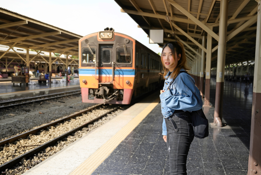 Paid Internships Abroad in 2026–2027: A Global Workforce Guide for International Students